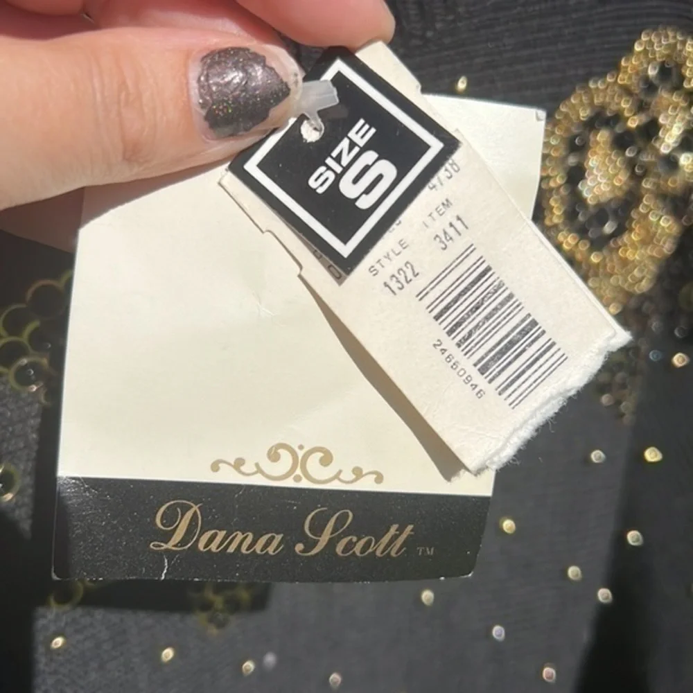 NWT ▶️ Dana Scott ◀️ NWT Vintage sequin sweater